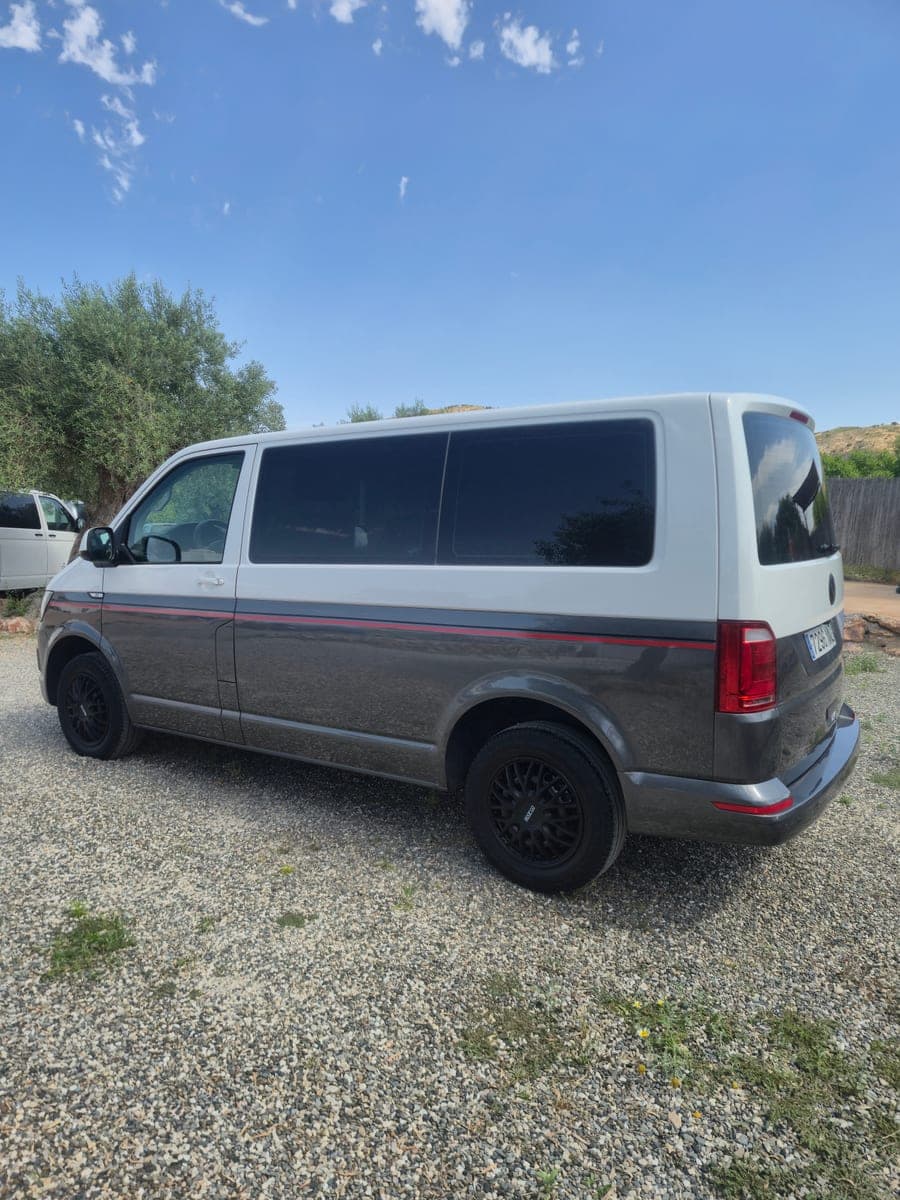 Detalles de Transporter T6 2.0 TDI 150 CV de segunda mano en Málaga - Vista 3