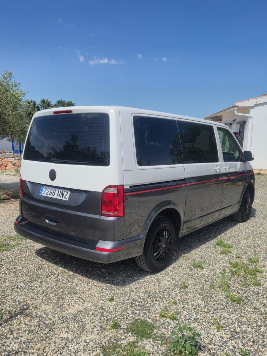 Detalles de Transporter T6 2.0 TDI 150 CV de segunda mano en Málaga - Vista 5