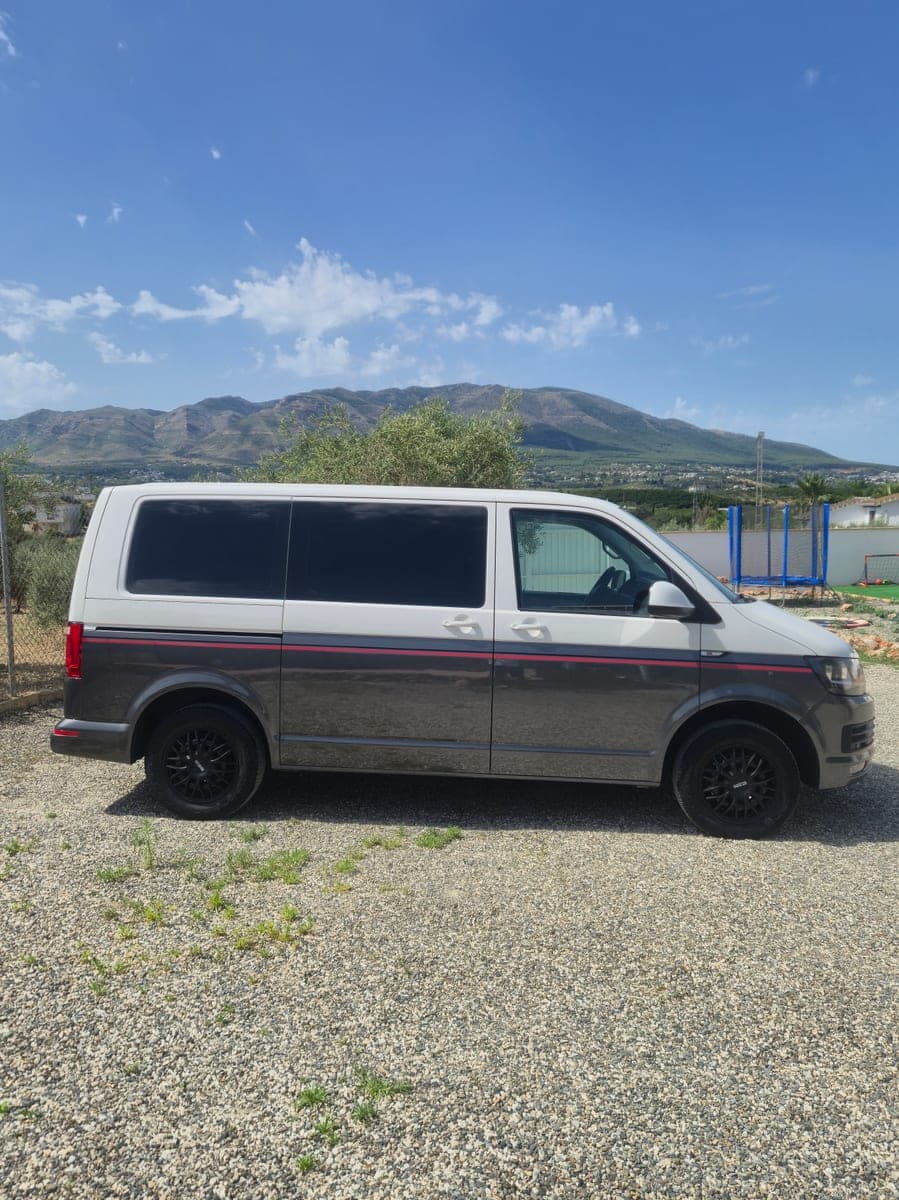 Detalles de Transporter T6 2.0 TDI 150 CV de segunda mano en Málaga - Vista 6