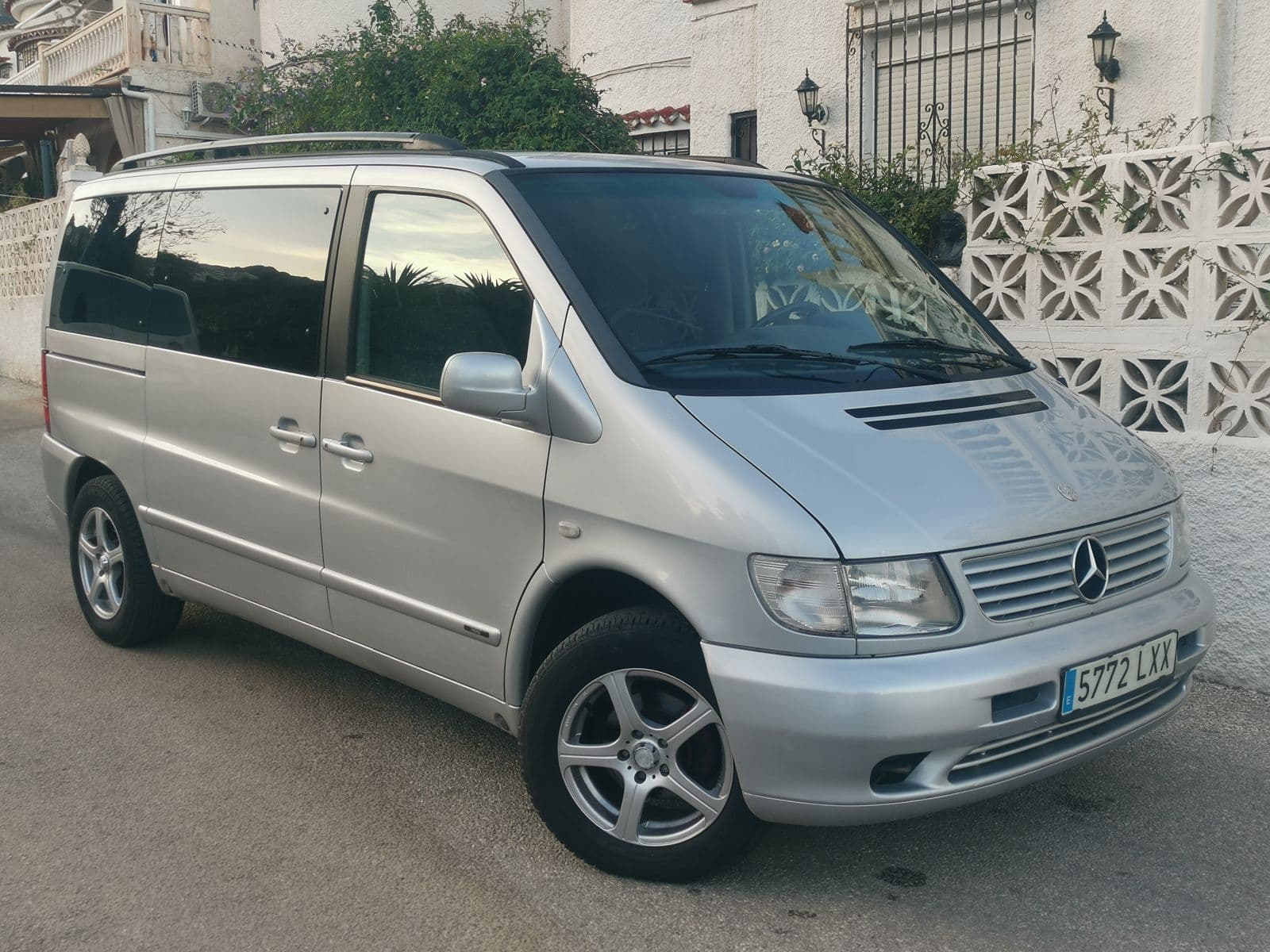 Mercedes Vito 2.2CDI 110CV 8 Plazas entregado por AllVanCar