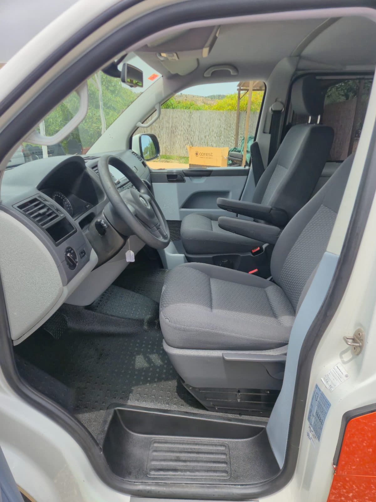Detalles de Transporter T5 2.0 TDI DSG de segunda mano en Málaga - Vista 9
