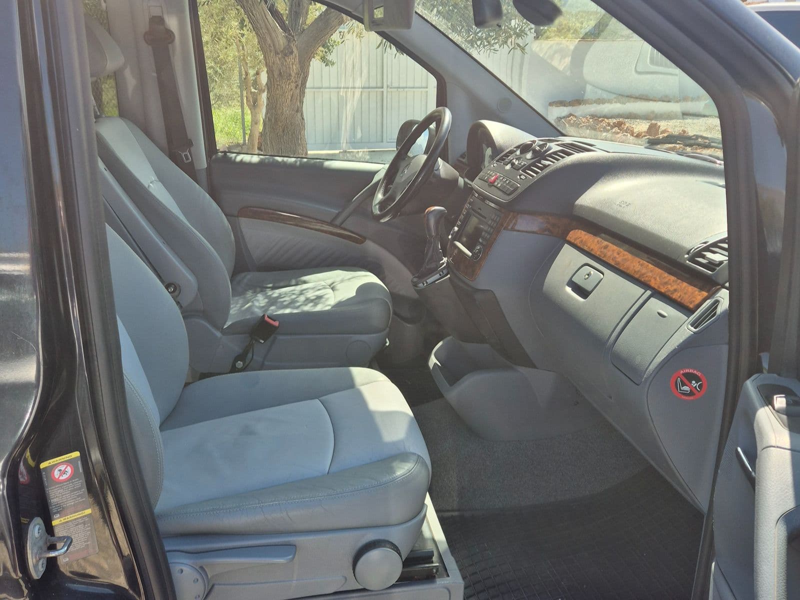 Detalles de Mercedes-Benz Viano Ambiente (7-Seater) de segunda mano en Málaga - Vista 3