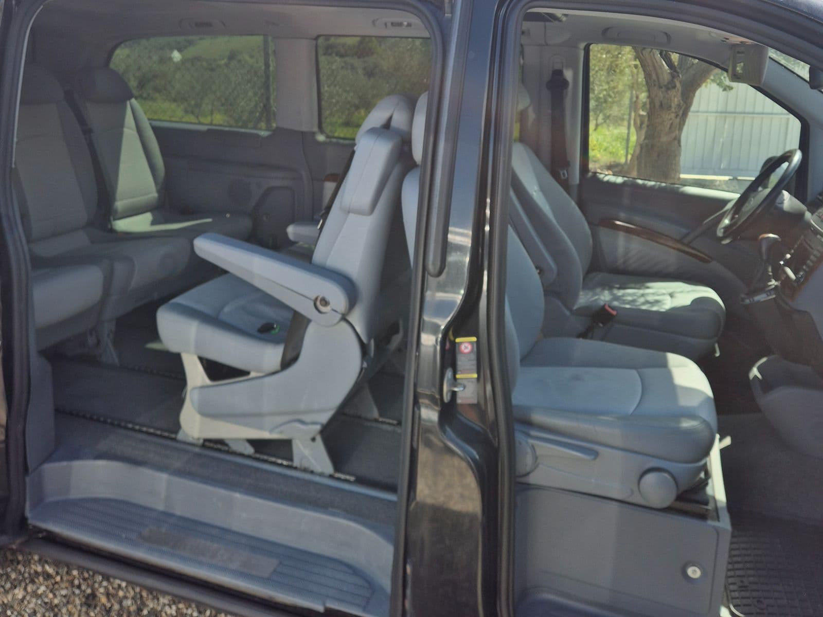 Detalles de Mercedes-Benz Viano Ambiente (7-Seater) de segunda mano en Málaga - Vista 5
