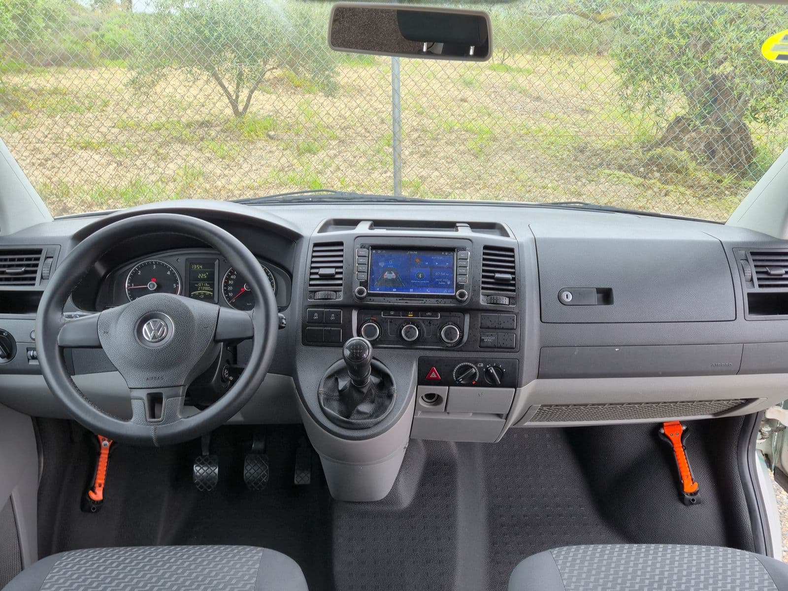 Detalles de Transporter T5 Facelift 9 Plazas de segunda mano en Málaga - Vista 12
