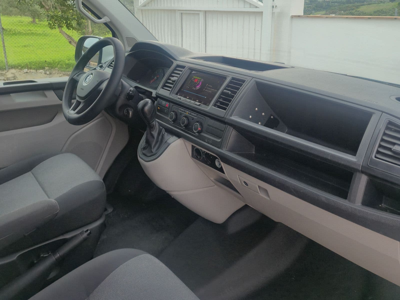 Detalles de Volkswagen Transporter T6 (8-Seater) de segunda mano en Málaga - Vista 6