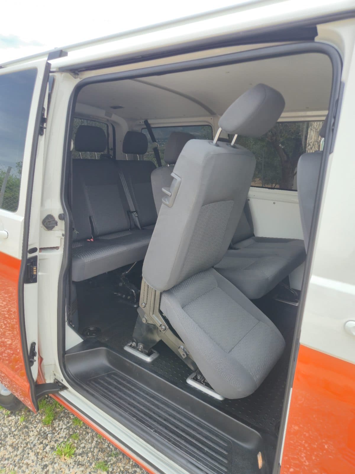 Detalles de Transporter T5 2.0 TDI DSG de segunda mano en Málaga - Vista 8