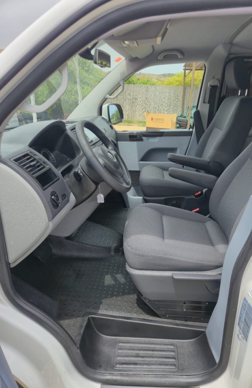 Detalles de Transporter T5 2.0 TDI DSG 8 Plazas de segunda mano en Málaga - Vista 8